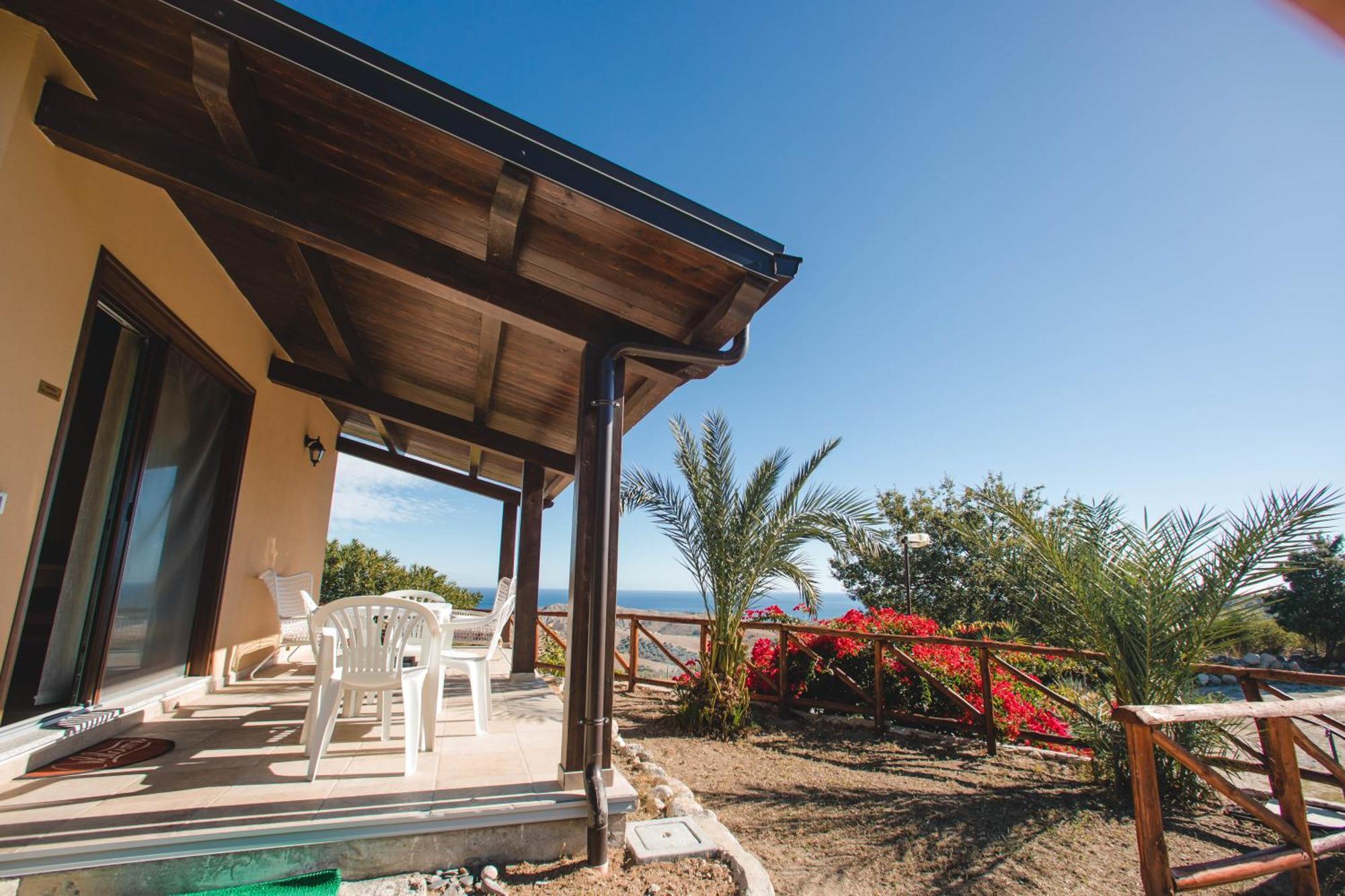 Calami - Villa Romeo - Private Apartments With Pool, Seaview & Olive Grove Santa Caterina Dello Ionio Marina Экстерьер фото
