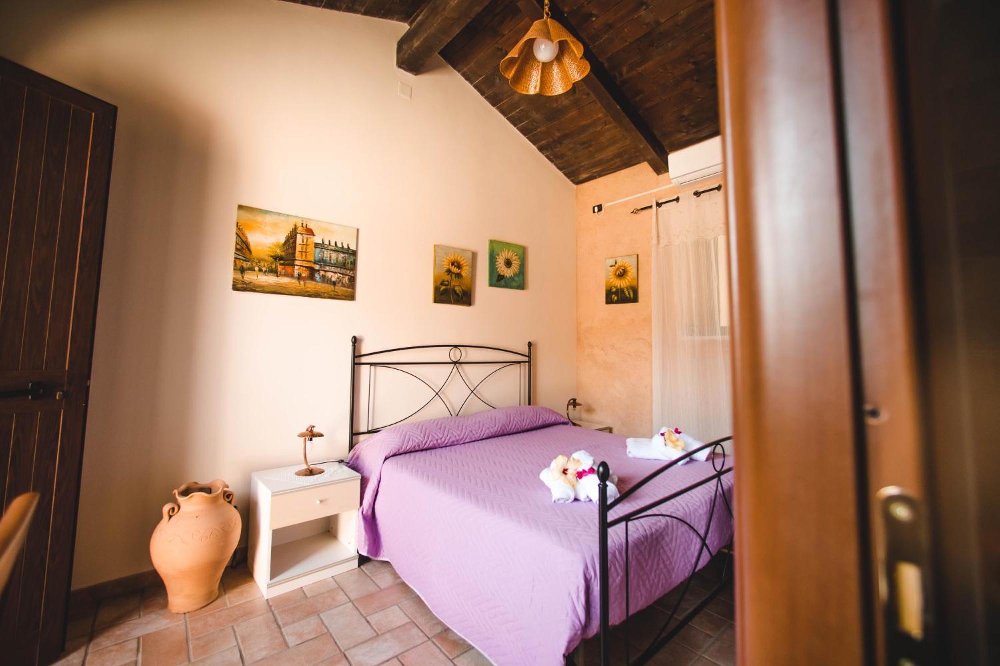 Calami - Villa Romeo - Private Apartments With Pool, Seaview & Olive Grove Santa Caterina Dello Ionio Marina Экстерьер фото