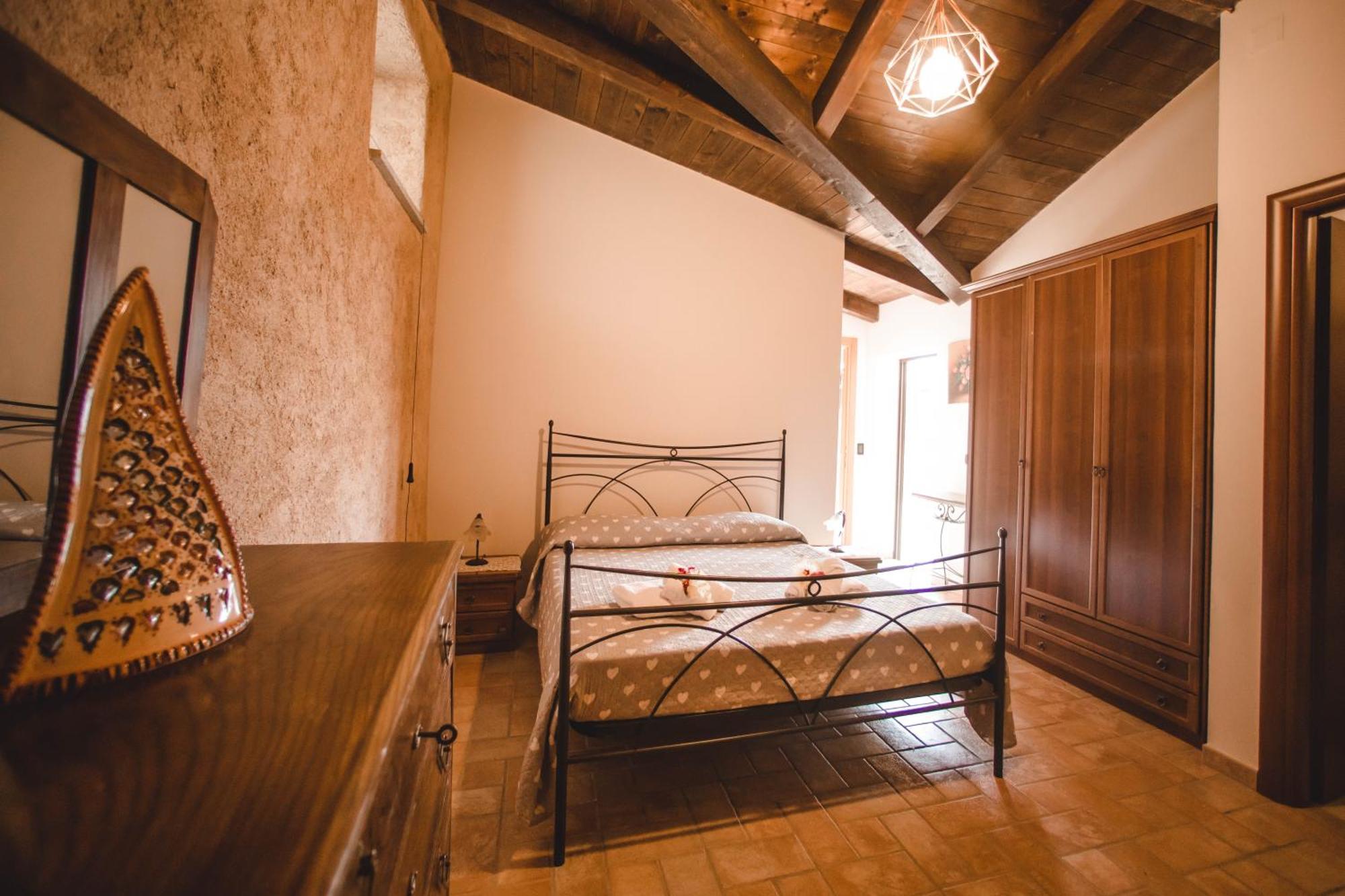 Calami - Villa Romeo - Private Apartments With Pool, Seaview & Olive Grove Santa Caterina Dello Ionio Marina Экстерьер фото