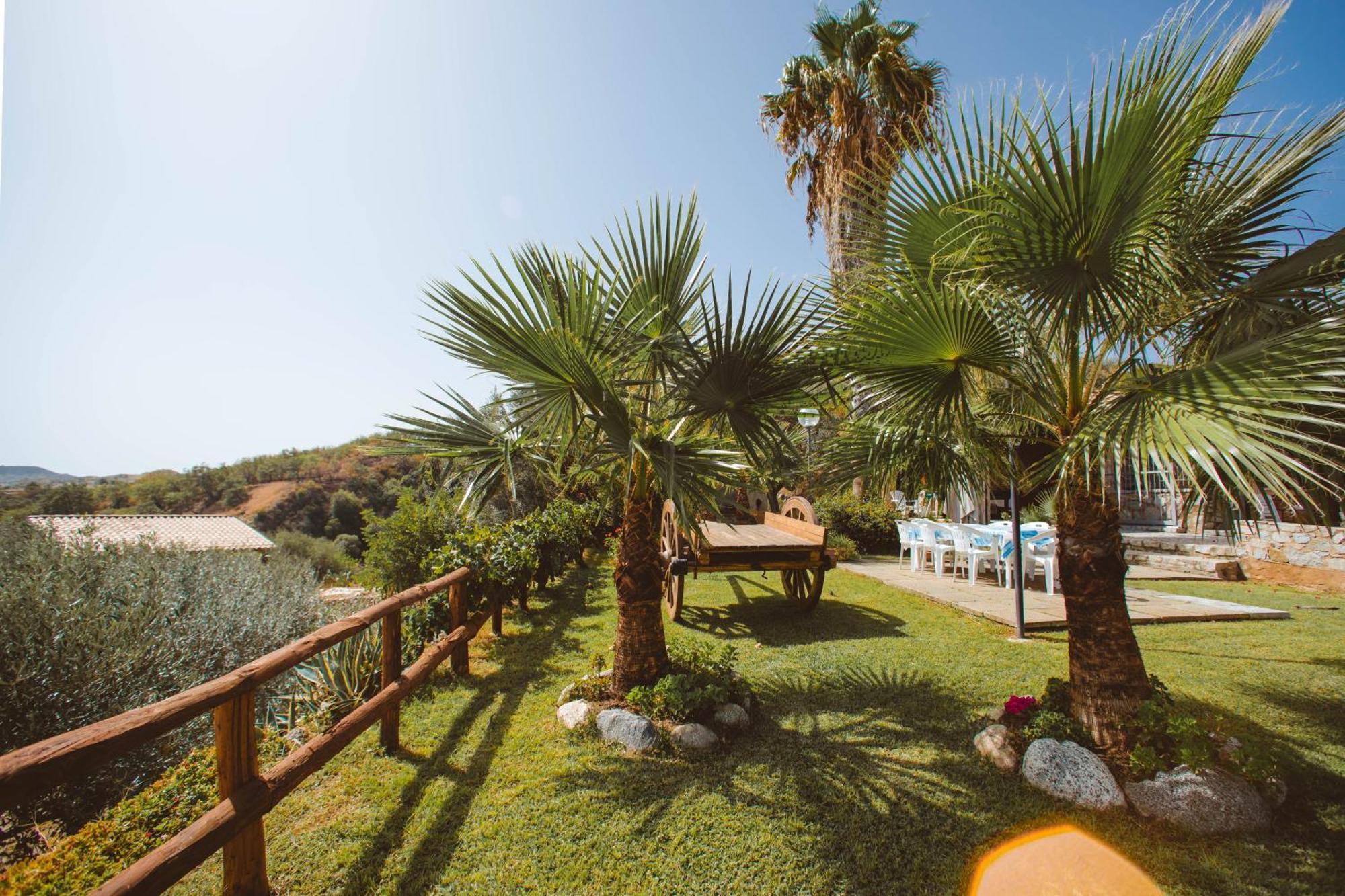 Calami - Villa Romeo - Private Apartments With Pool, Seaview & Olive Grove Santa Caterina Dello Ionio Marina Экстерьер фото